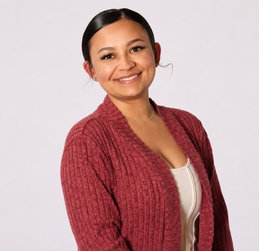 Coach Jasmine Vargas, Varsity Concession Fundraiser Manager for Eye of the Storm Cheer Competition